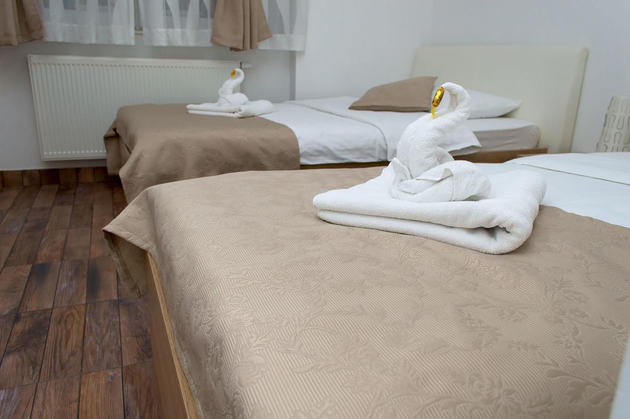 Guesthouse Dubai ซาเกร็บ ภายนอก รูปภาพ