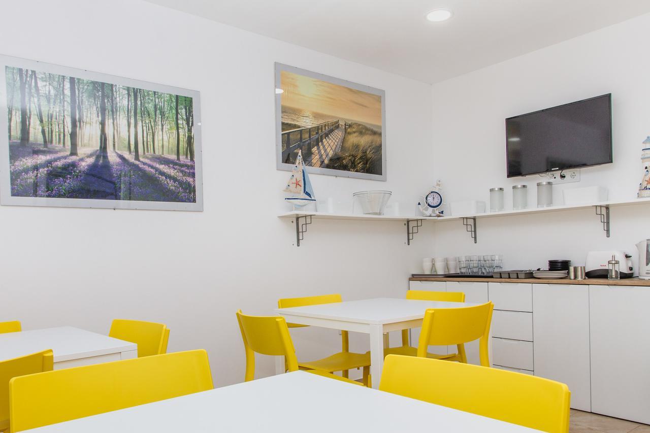 Guesthouse Dubai ซาเกร็บ ภายนอก รูปภาพ